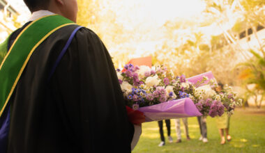 Top 10 graduation flowers for your special day